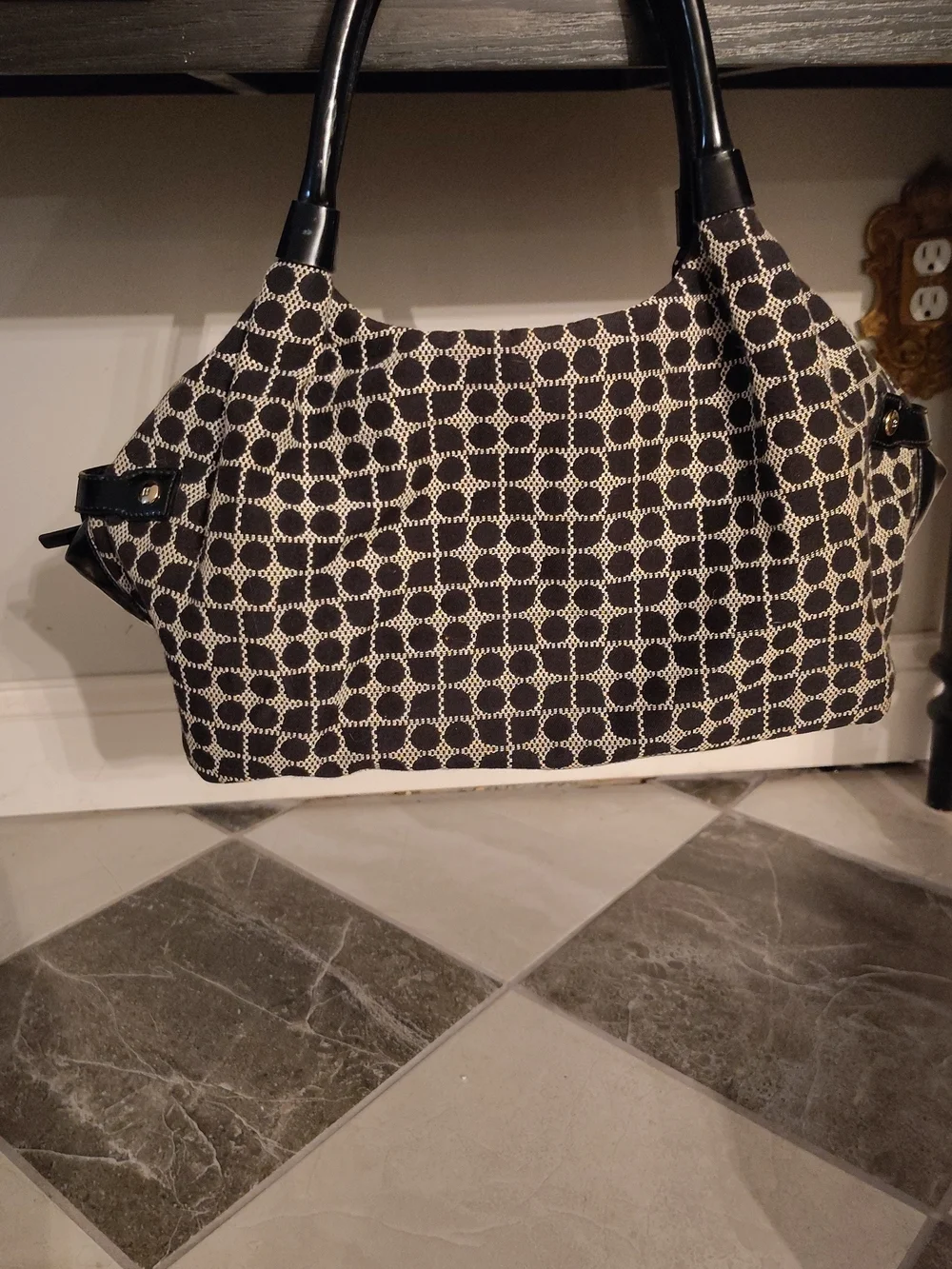 Kate Spade Black and Cream Patterned Women’s Tote Bag